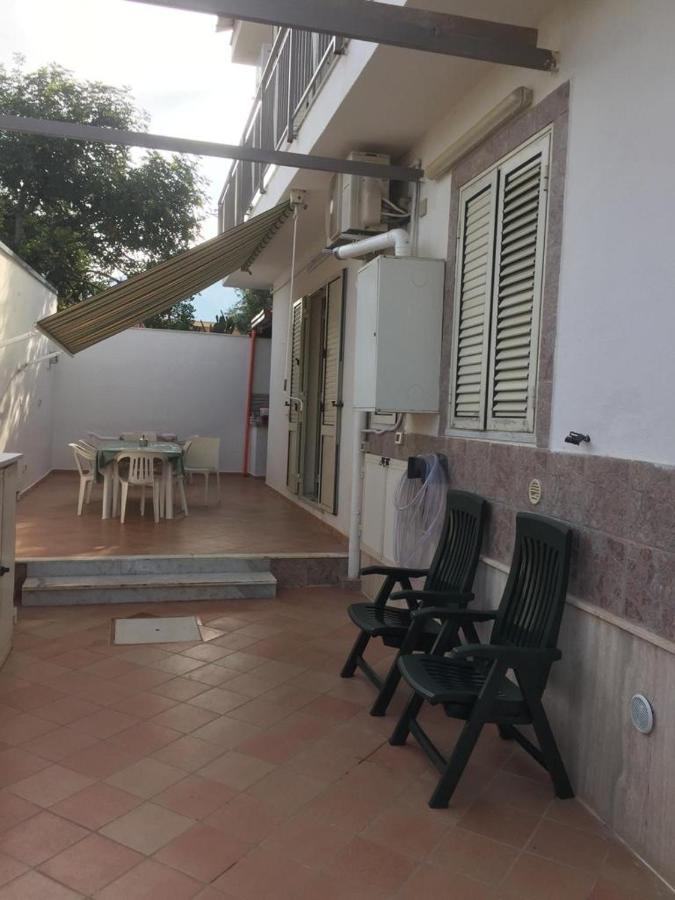 Villetta Spina Capaci Luaran gambar